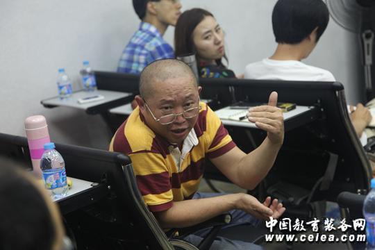 现代中庆 现代中庆